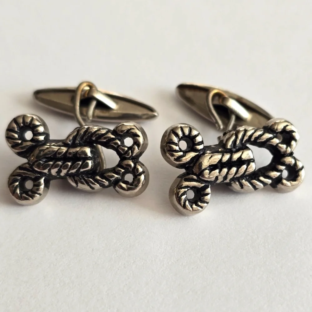 Vintage cufflinks hook and eye knot design Silver tone cable cuff links